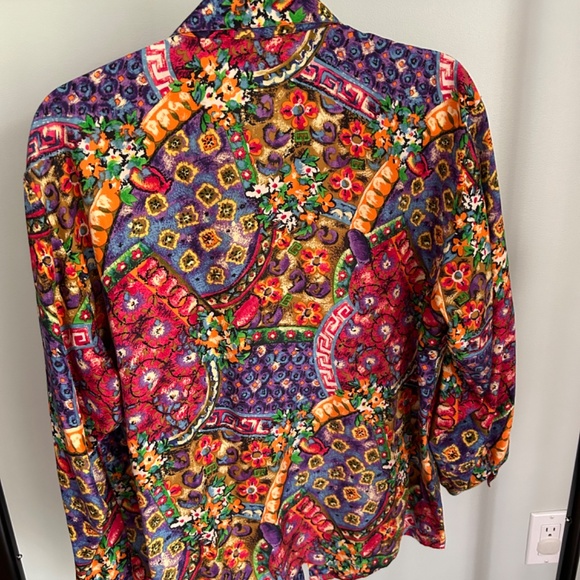 Vintage Diane Von Furstenburg Silk Top - Picture 3 of 4